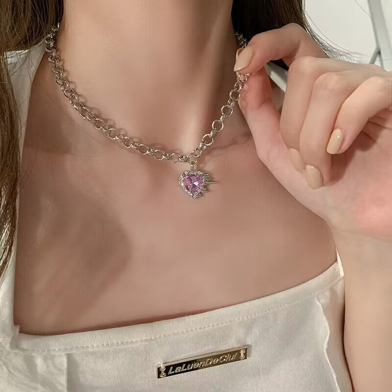 High-Quality Pink Cherry Pearl Stitch Clavicle Chain
