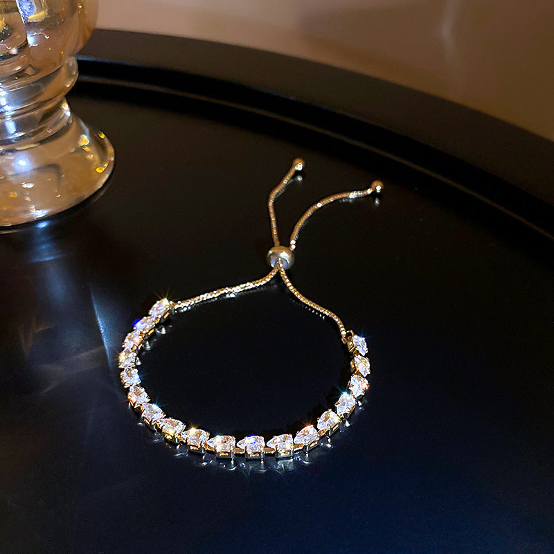 Zircon Inlaid Bracelet with Emerald Green Sparkle