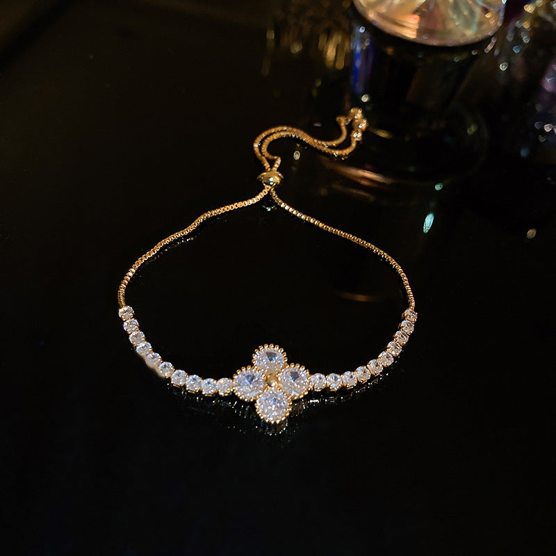 Zircon Inlaid Bracelet with Emerald Green Sparkle