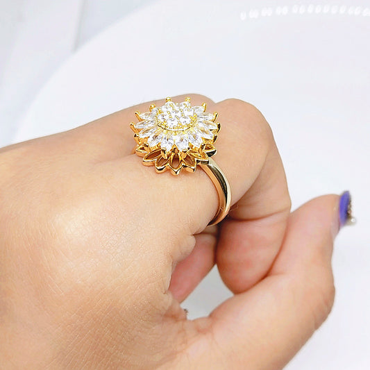 Rotating Full Diamond Sunflower Ring