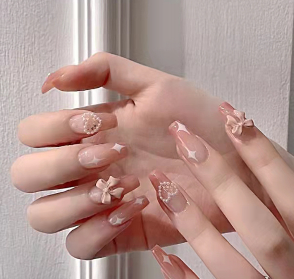 Detachable Mid-length Gradient Love Butterfly Fake Nails