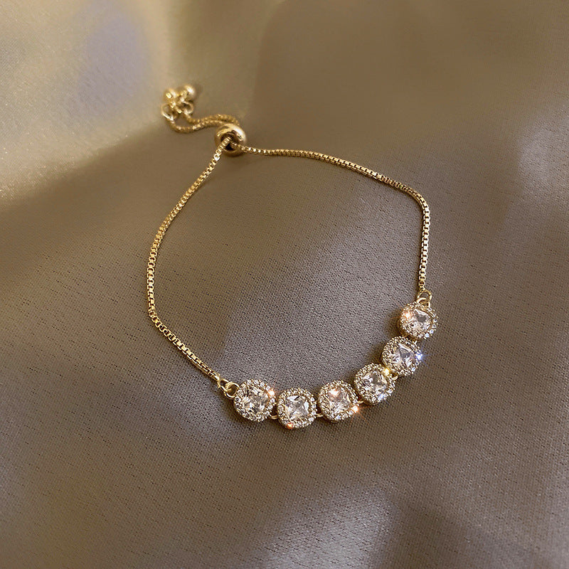 Zircon Inlaid Bracelet with Emerald Green Sparkle