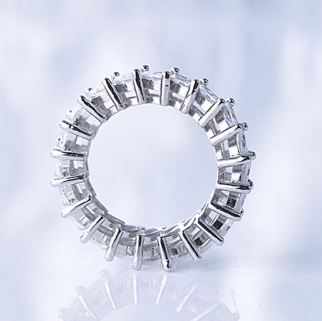 Zircon Full Diamond Circle Ring
