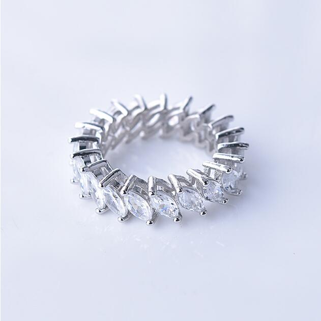 Zircon Full Diamond Circle Ring