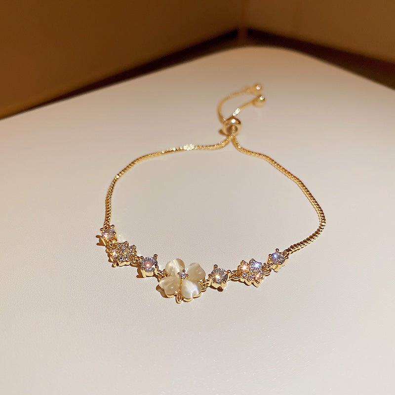 Zircon Inlaid Bracelet with Emerald Green Sparkle