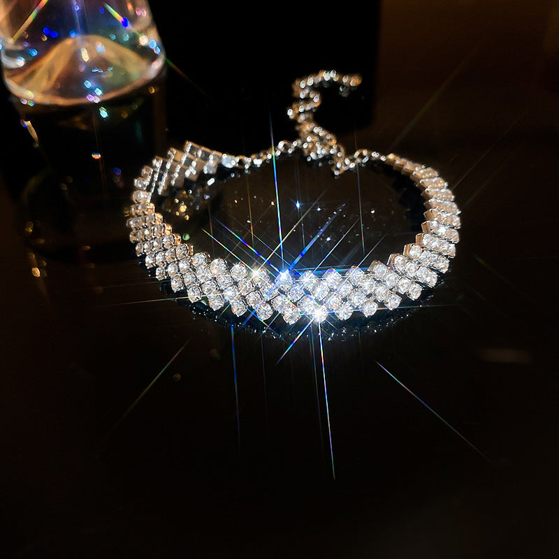 Zircon Inlaid Bracelet with Emerald Green Sparkle