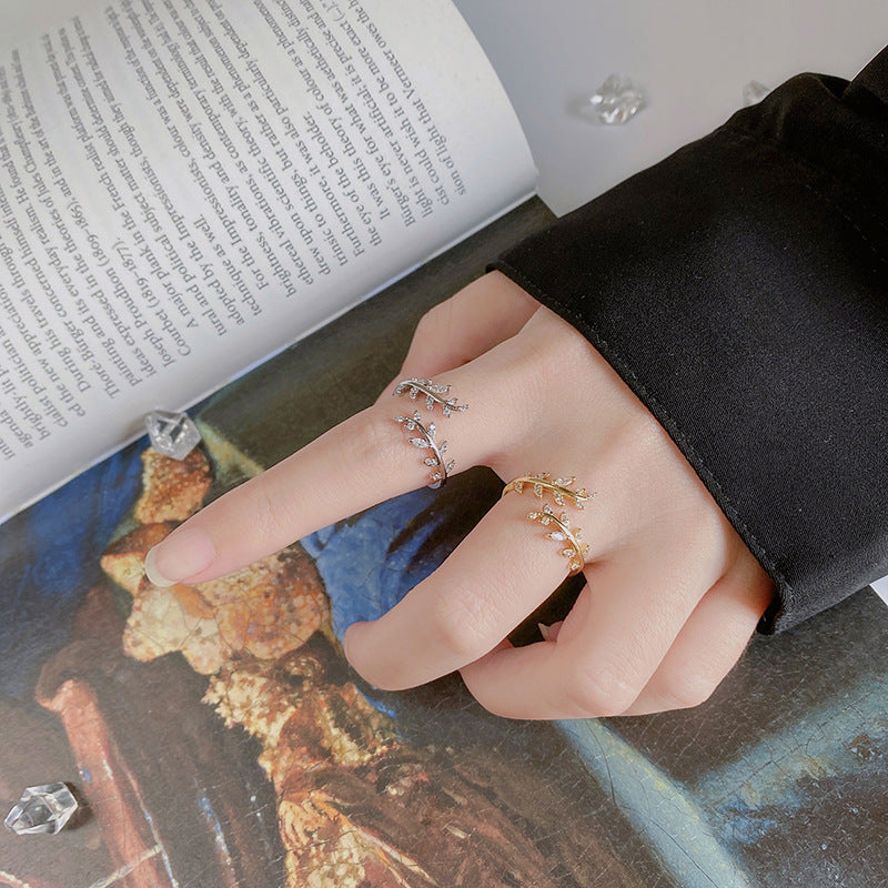 Refined Rhinestone Leaves Twigs Fashion Ring