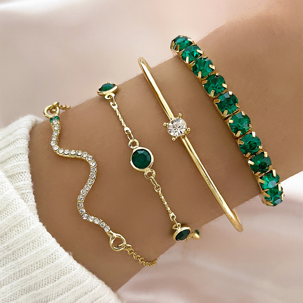 Green Diamond Stretch Bracelet Set